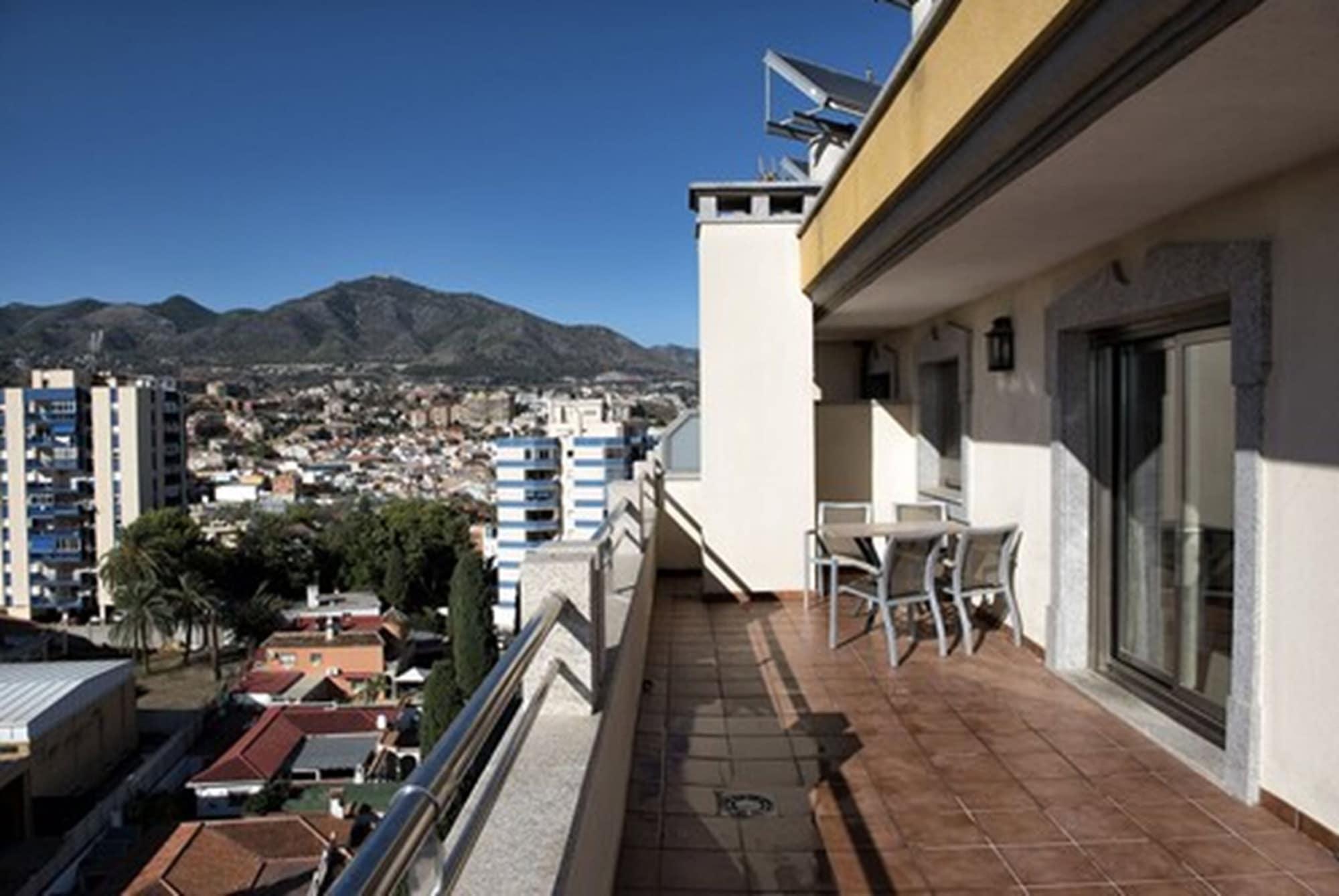 Apartamentos Mediterraneo Real Fuengirola Dış mekan fotoğraf