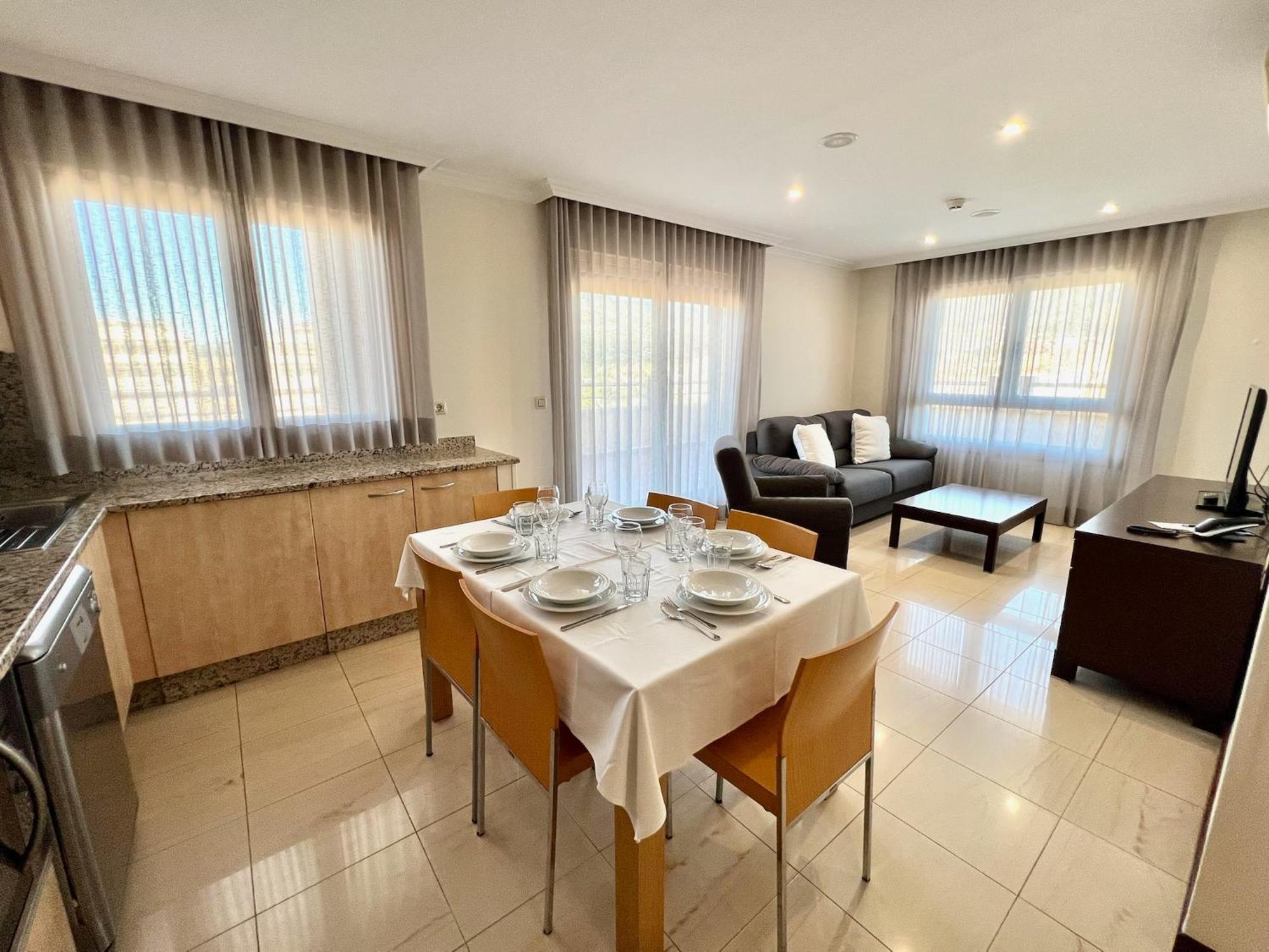 Apartamentos Mediterraneo Real Fuengirola Dış mekan fotoğraf