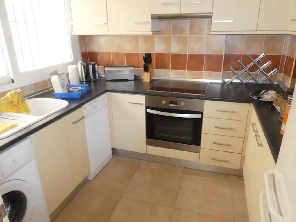 Apartamentos Mediterraneo Real Fuengirola Dış mekan fotoğraf